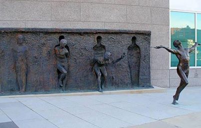 1044905_10151577438588087_2116576385_n